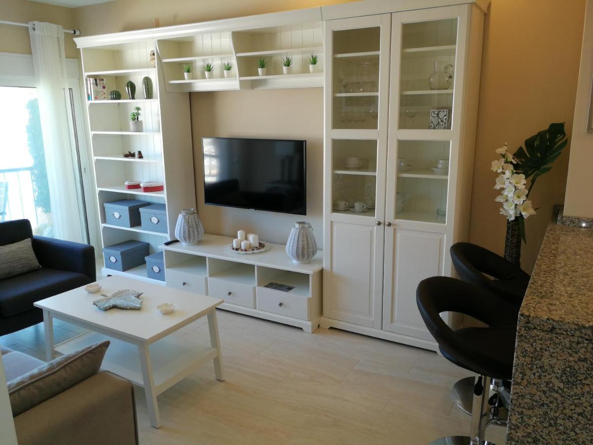 Fuengirola. Bonito Apartamento En Paseo Maritimo. Espectaculares Vistas Al Mar. Primera Linea Eksteriør bilde